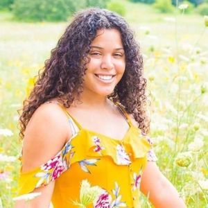 Meet your Posher, Zoe